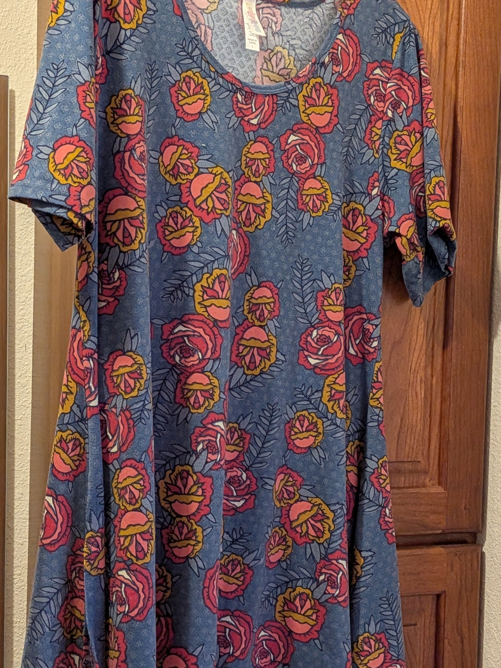Women's Large Floral LuLaRoe Scoop Neck Shirt - Blue with Pink & Yellow Flowers
